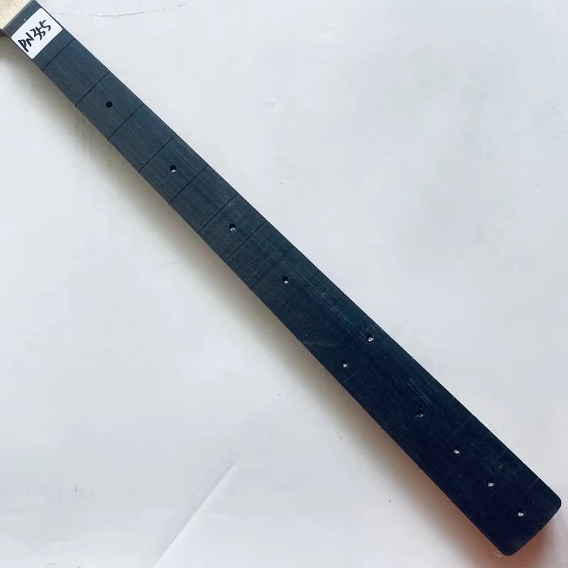 عنق جيتار باس كهربائي PN355 بد - مراجعة Bass Guitar Fretless وسعره